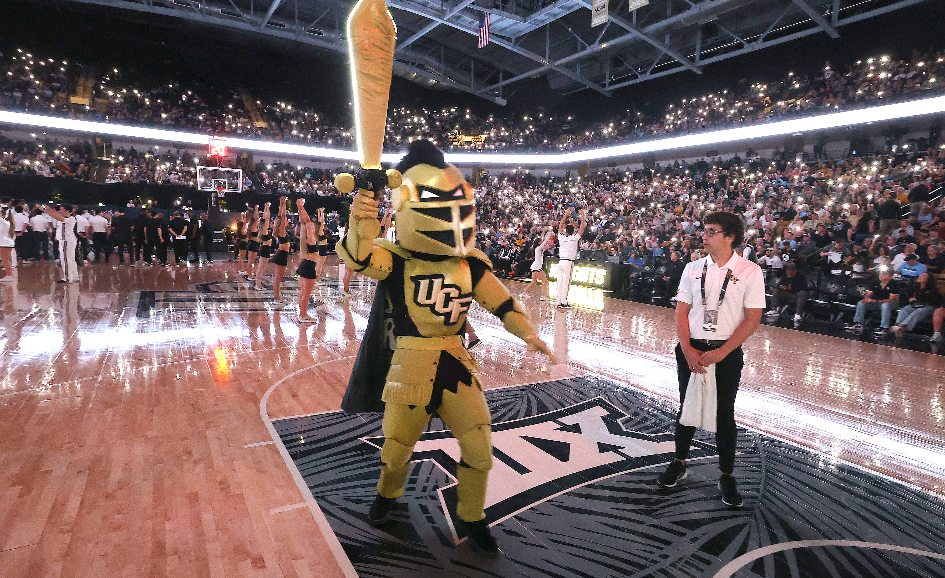 UCF mascot Knightro cheers during the West Virginia at UCF...