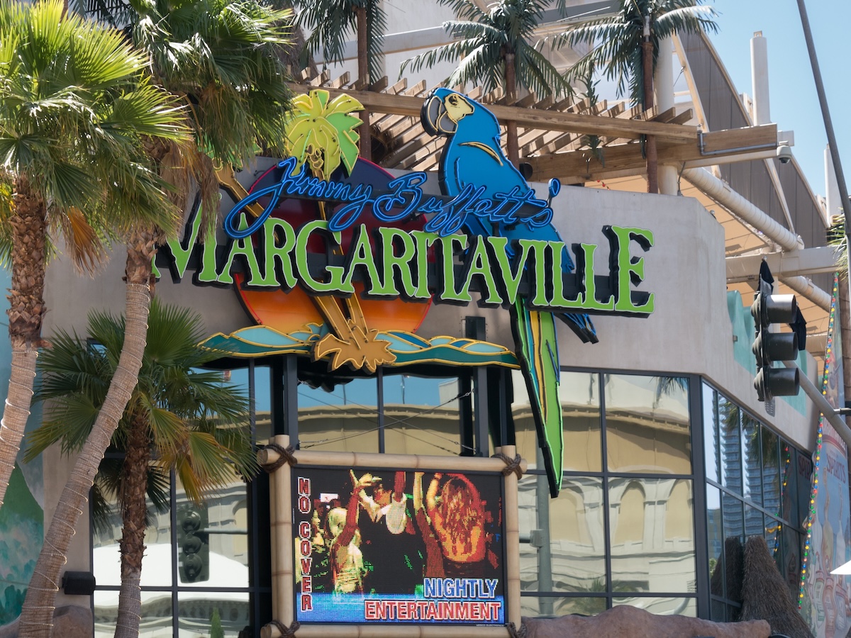 Florida's $406M immigration tab includes private jet flights and a Margaritaville hotel