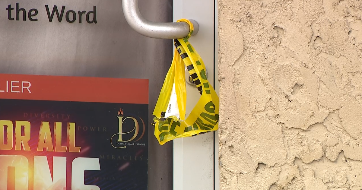 4 kids hurt in mass shooting outside restaurant near downtown Orlando, police say