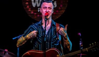 American Aquarium and River Shook got rustic and rollicking at Will's Pub