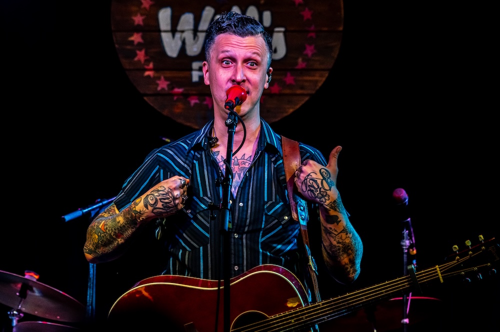 American Aquarium and River Shook got rustic and rollicking at Will's Pub