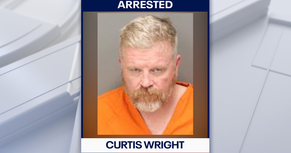 St. Pete police officer arrested for domestic battery: PCSO