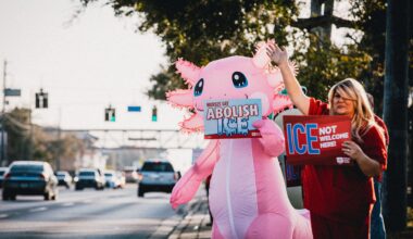 Union nurses protest ICE in Largo [Photos]