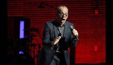 Comedian Tom Papa brings ‘Grateful Bread Tour’ to Jacksonville