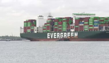 Florida businesses brace for possible tariff hike under different law after Supreme Court decision