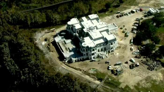 Legendary ‘Versailles’ mansion near Orlando comes under fire in new lawsuit