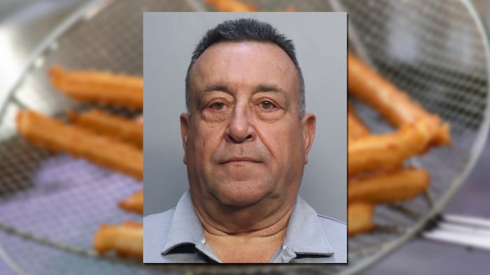 Bat-wielding Miami-Dade man threatens to kill vendor ‘like a dog’ for selling churros, cops say