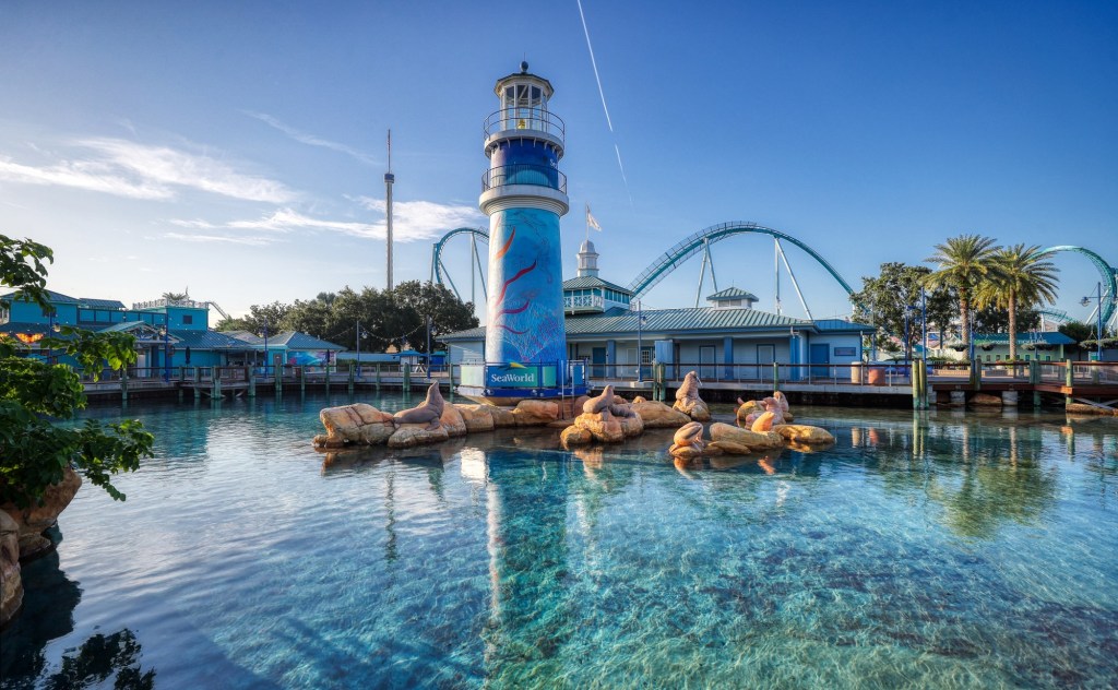 SeaWorld aims at housing, not hotels, next to theme park