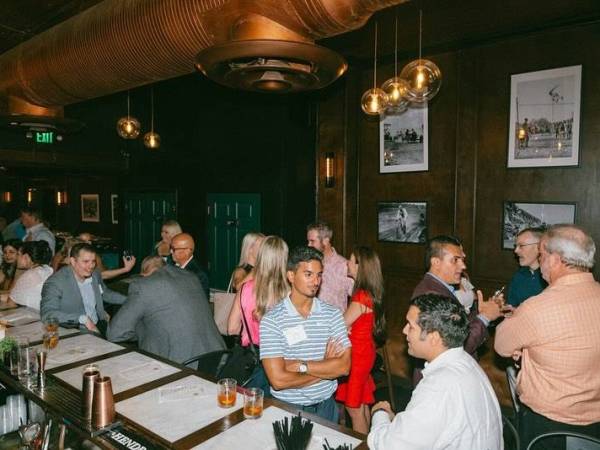 Downtown Orlando bar that got the full Jon Taffer treatment to host viewing party of its ‘Bar Rescue’ episode this weekend
