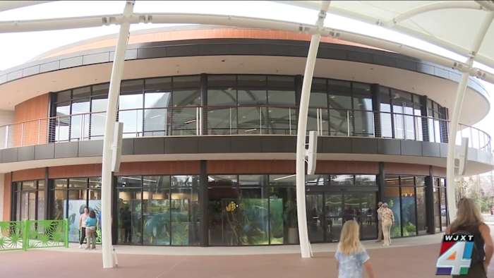 Jacksonville Zoo & Botanical Gardens cuts ribbon on new SkyScape entrance