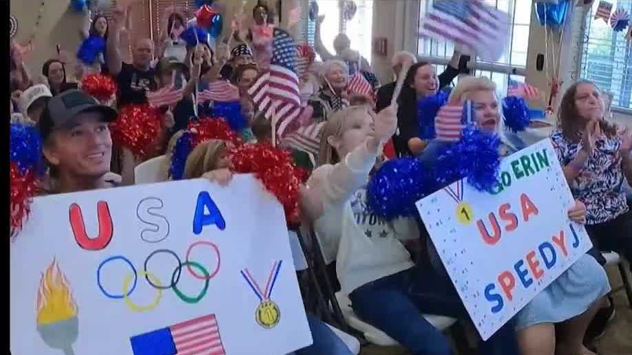 Local fans gather to support Central Florida native speedskater Erin Jackson