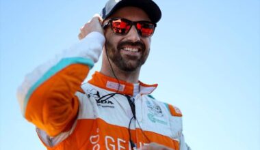 James Hinchcliffe with sunglasses, smiling