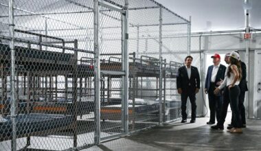 $92 million for porta-potties? Big spending at ‘Alligator Alcatraz’ – Orlando Sentinel