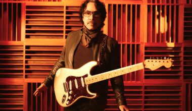 Rock legend John Oates will perform March 3 at the Ponte Vedra Concert Hall.