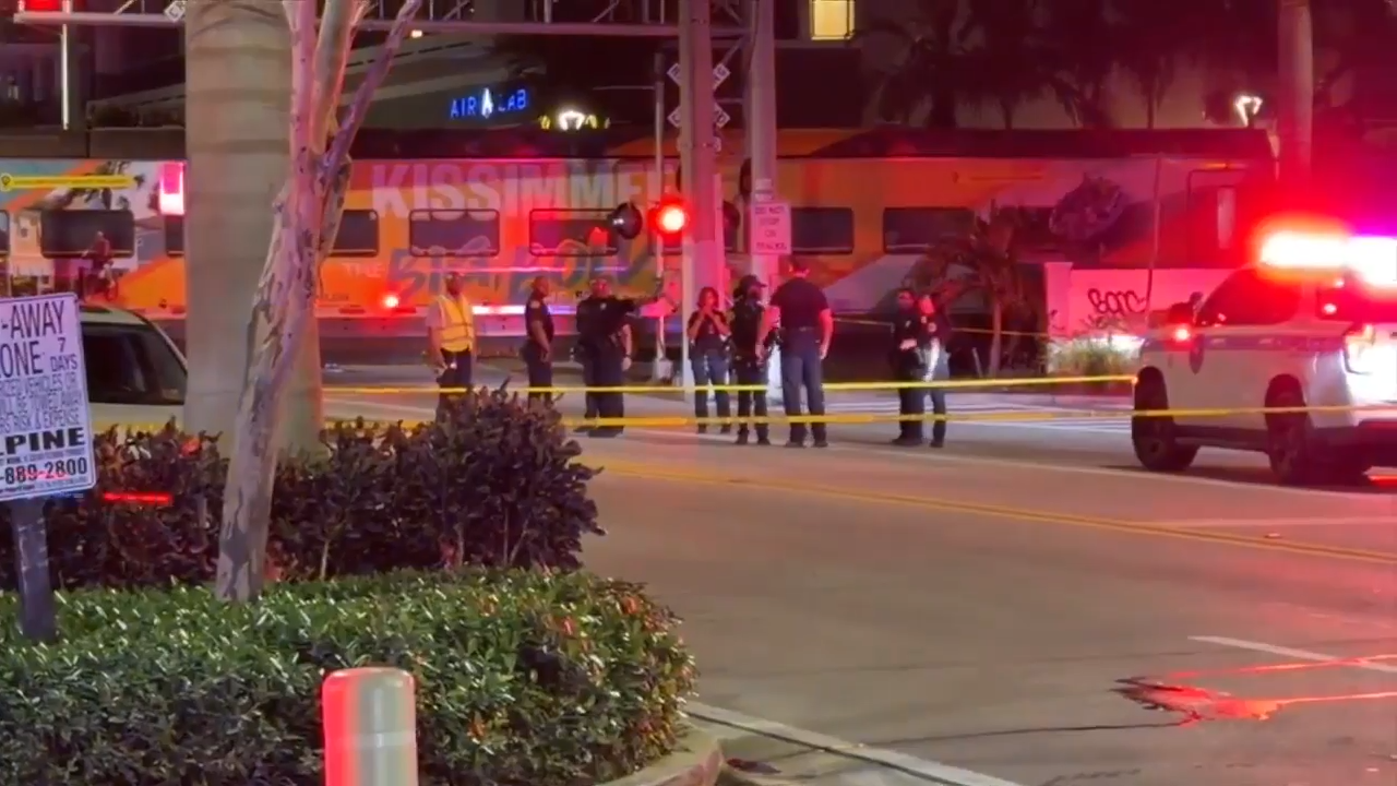 Man fatally struck by Brightline train in Wynwood - WSVN 7News | Miami News, Weather, Sports