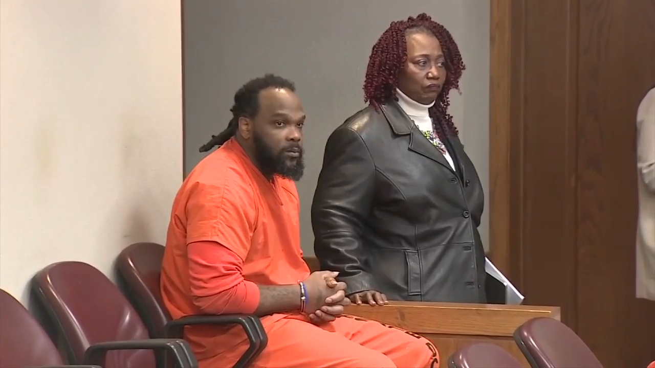 Opening statements expected in trial of former Canes player accused of murdering teammate in 2006 - WSVN 7News | Miami News, Weather, Sports