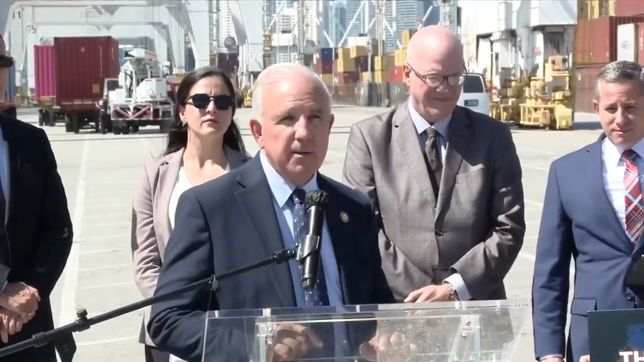 Gimenez, local leaders call for end of company licenses that sell luxury goods to Cuba as fuel crisis persists - WSVN 7News | Miami News, Weather, Sports