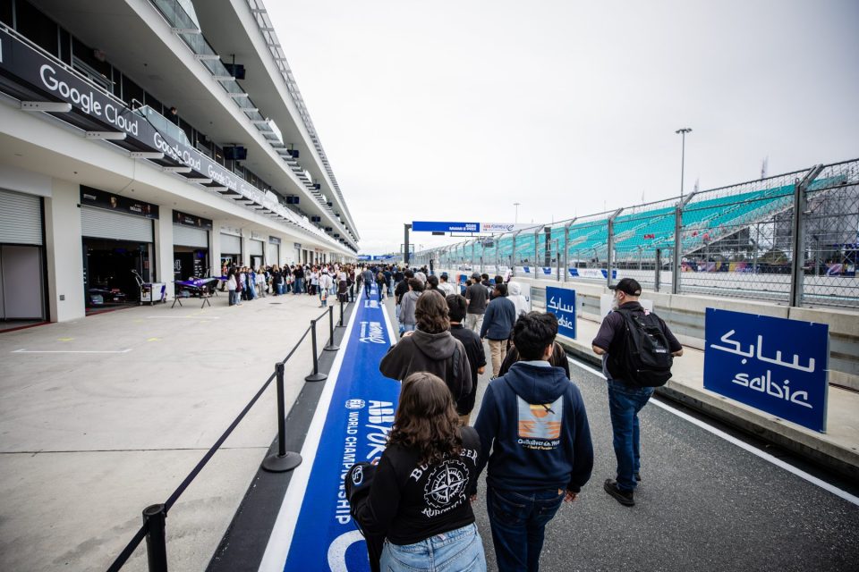Formula E Delivers STEM-Focused Community Programming for Local Students at Miami E Prix