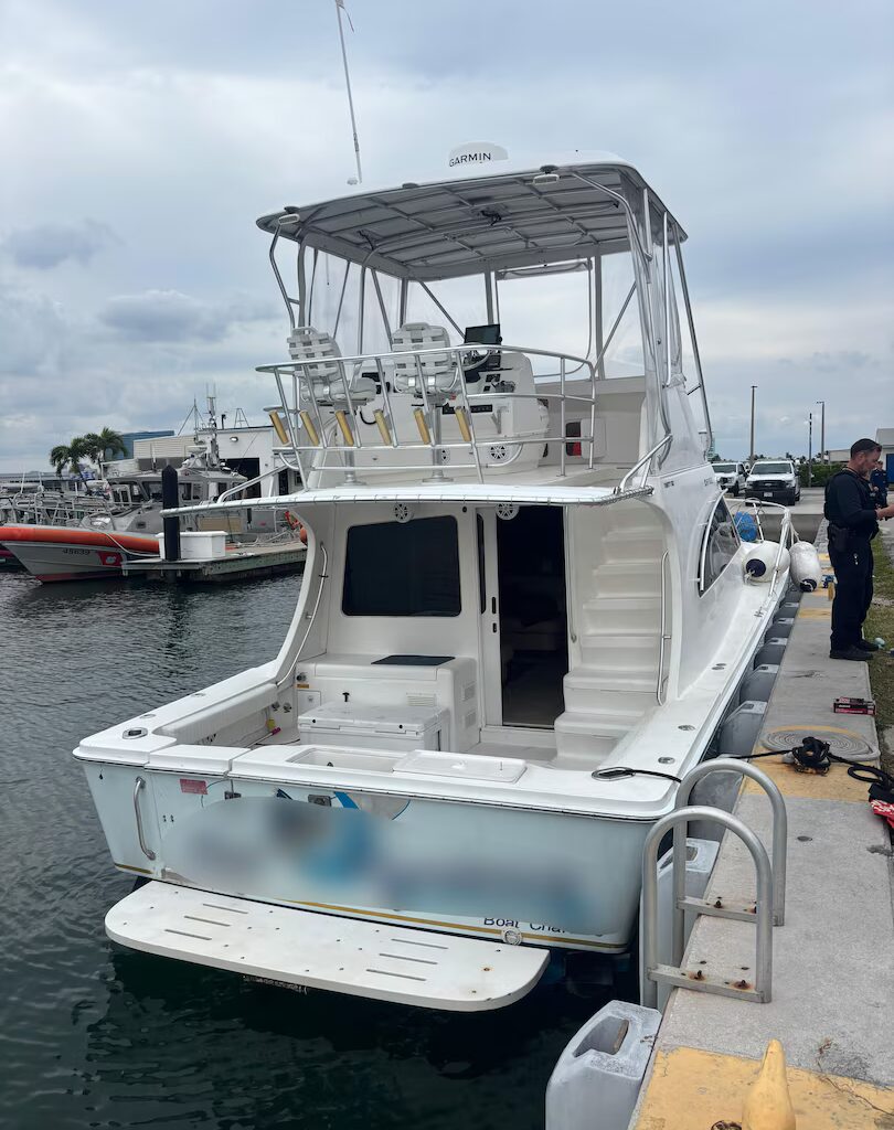 Coast Guard, partners seize 2 vessels with $5.6 million in illicit narcotics off Fort Lauderdale > United States Coast Guard News > Press Releases