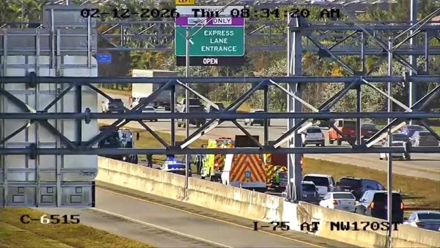 1 airlifted, 2 others hurt after crash on I-75 in NW Miami-Dade - WSVN 7News | Miami News, Weather, Sports
