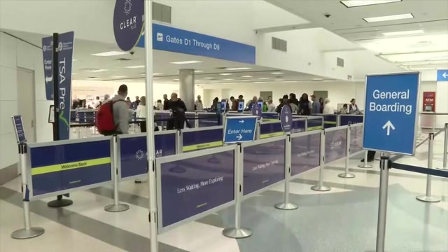 Travelers at FLL, MIA optimistic amid dip in cancellations, delays following blizzard that snarled flights - WSVN 7News | Miami News, Weather, Sports