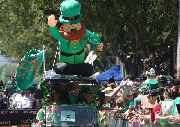 South Florida's two-weekend celebration of St. Patrick's Day begins, as always, in Hollywood with a parade on Hollywood Boulevard Sunday, March 10, 2019. (Joe Cavaretta / South Florida Sun Sentinel)