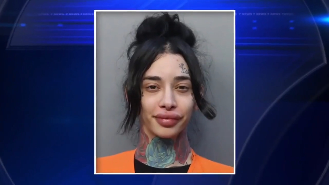 Woman stabbed man inside Miami Beach home during argument over sex because ‘she wasn’t Jewish,’ police say - WSVN 7News | Miami News, Weather, Sports