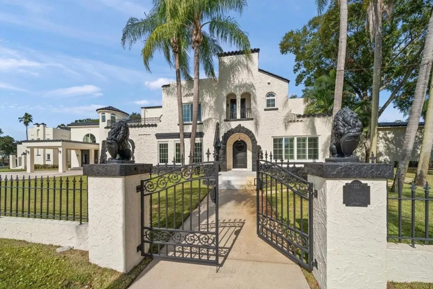 Places This Week: Park Street estate lists, closes in two months