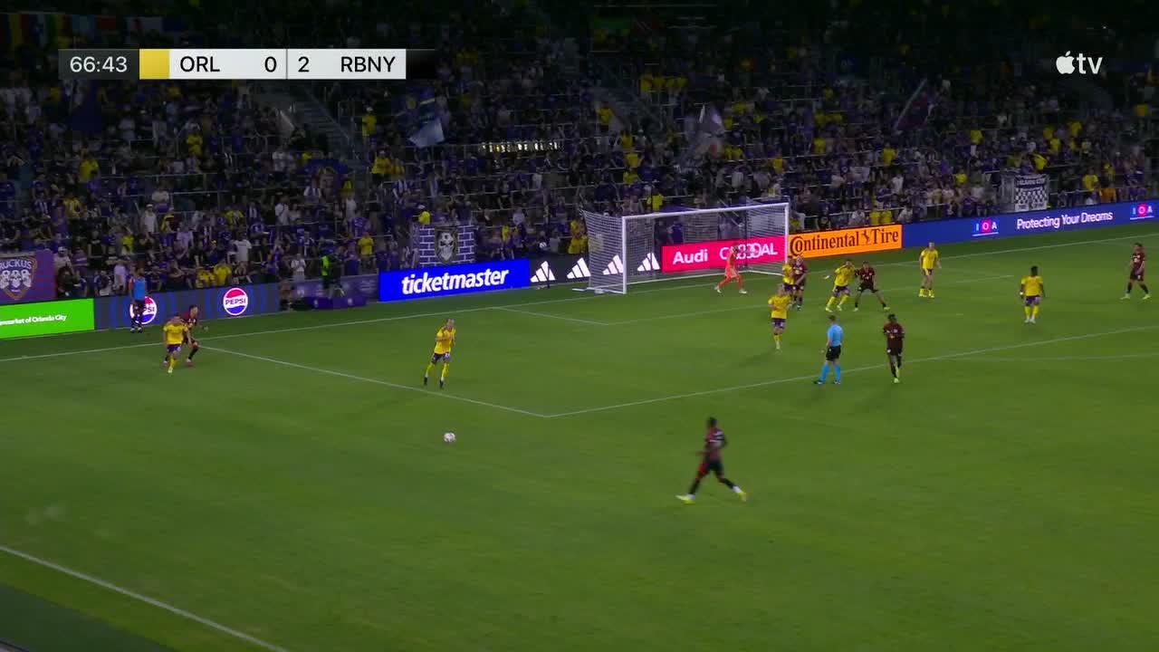 Teenager Hall gives Bradley winning start as Red Bulls beat Orlando