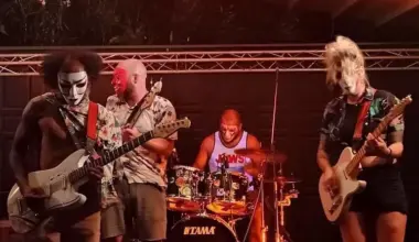 Daikaiju and Yogurt Smoothness go toe-to-toe at Will's Pub