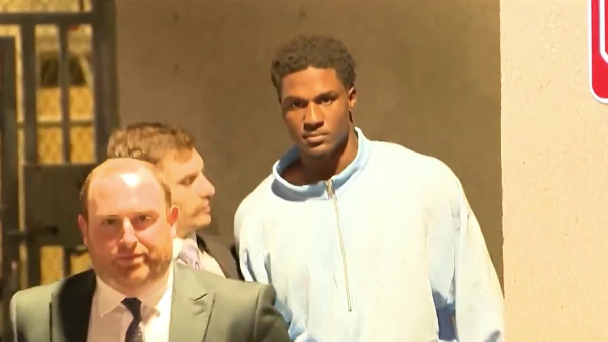 Falcons rookie Pearce walks out of jail after alleged domestic dispute with WNBA player – NBC 6 South Florida