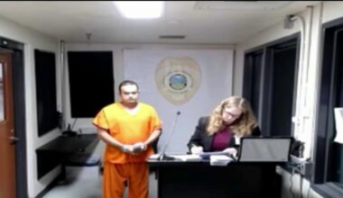 Owner of Miami, Hialeah shops accused of selling counterfeit luxury jewelry arrested – NBC 6 South Florida