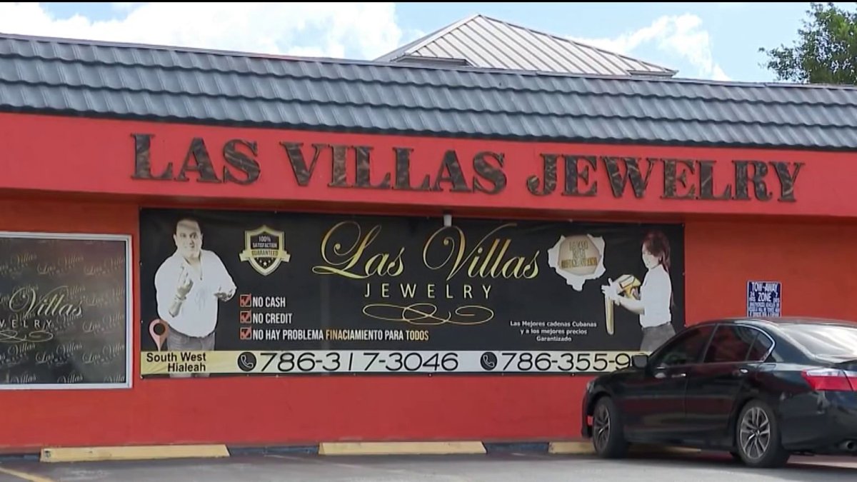 Owner of Miami, Hialeah shops accused of selling counterfeit luxury jewelry arrested – NBC 6 South Florida
