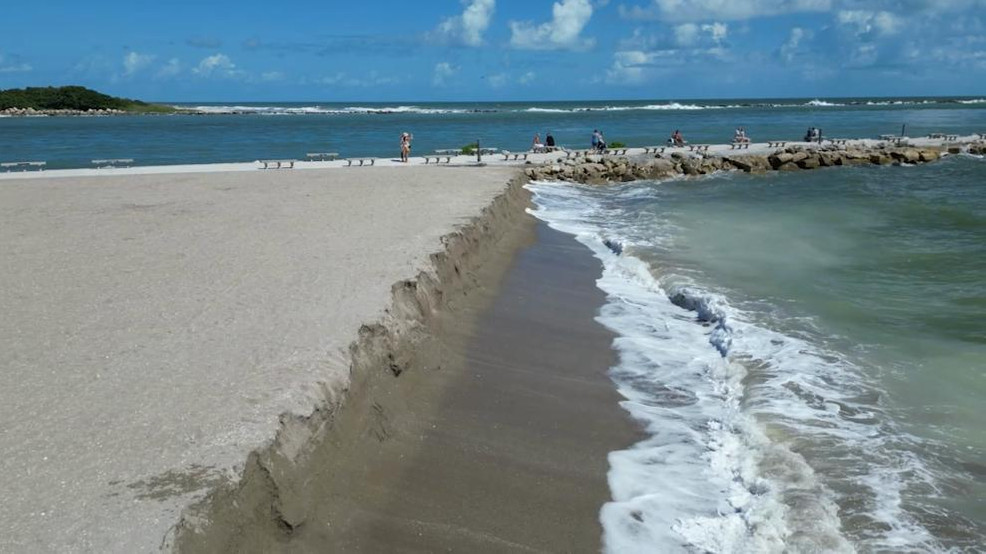 Emergency sand project underway as beach erosion threatens Fort Pierce homes on shoreline