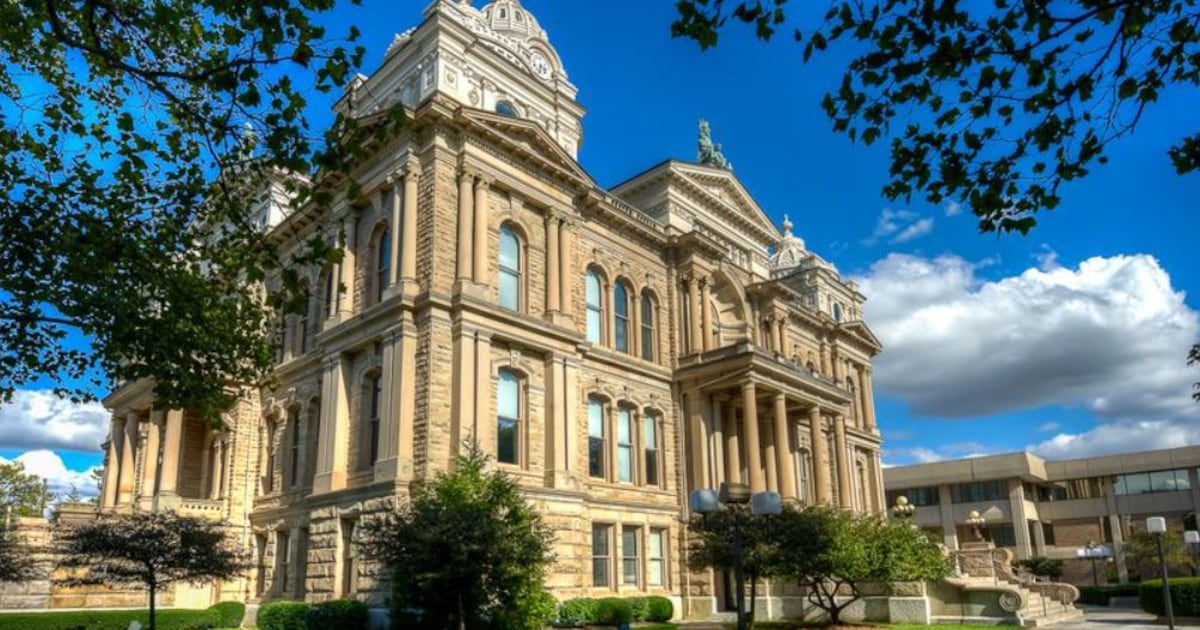 Teen accused of hitting 2, killing man with car in Miami County charged