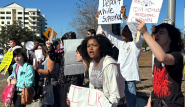 Tampa high school students protest ICE.