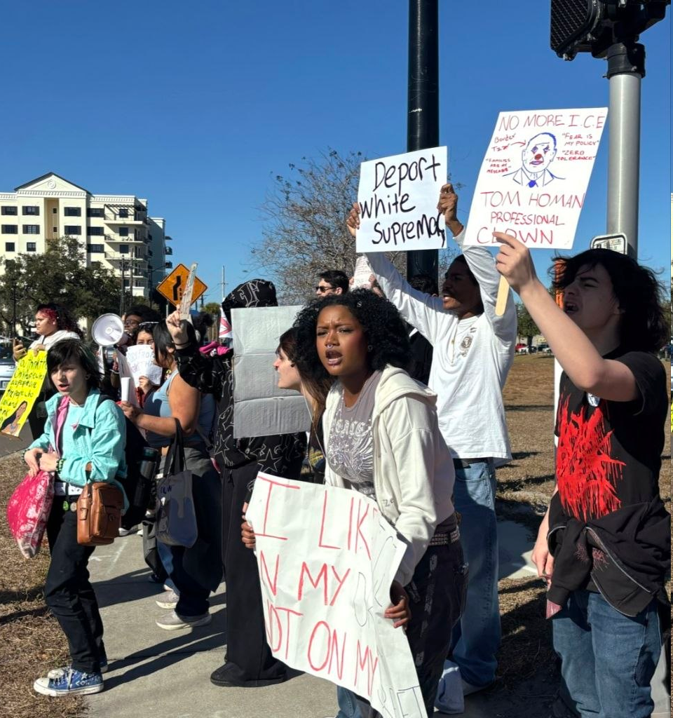 Tampa high school students protest ICE.