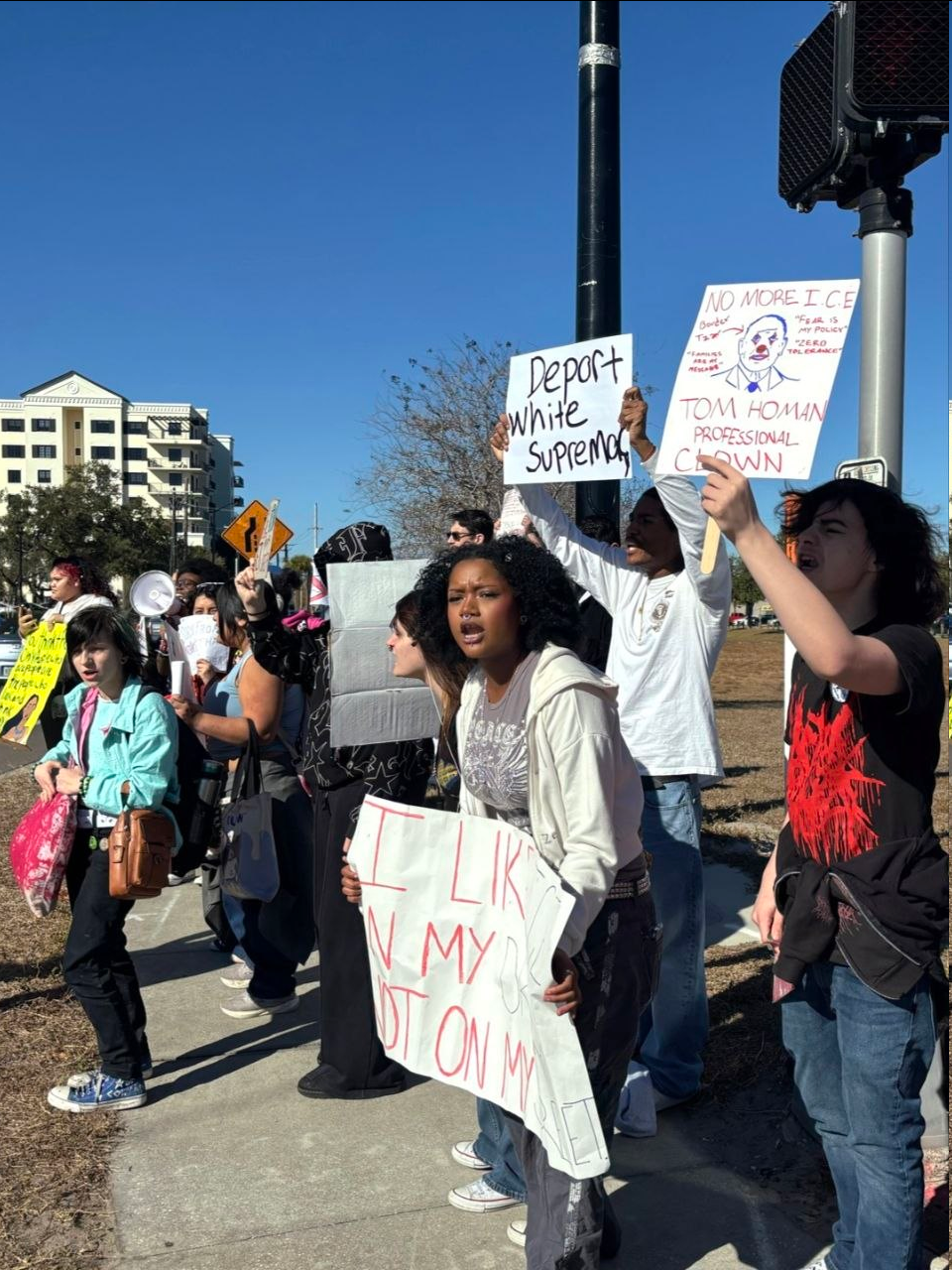 Tampa high school students protest ICE.