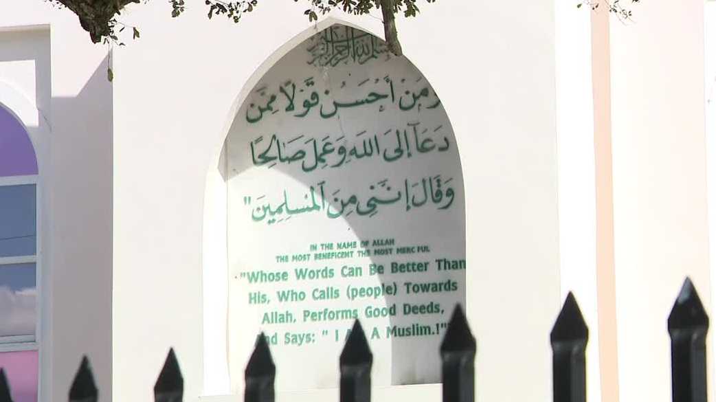 Florida bill raising concerns over Islamic school voucher funding