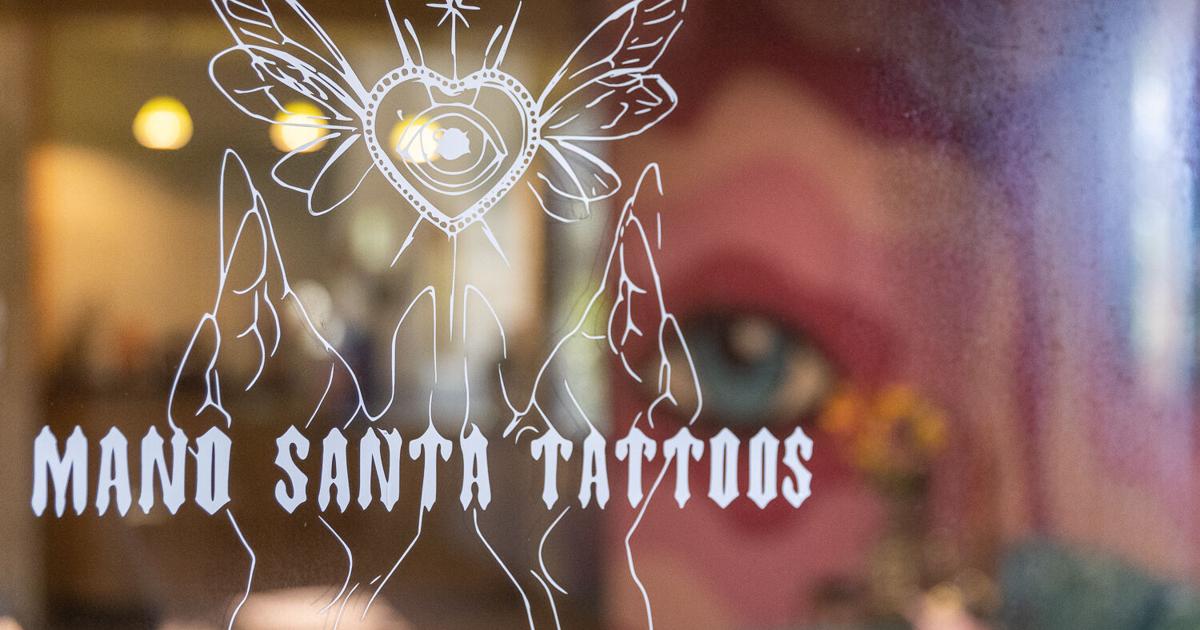 Fort Myers tattoo shop to close, community holding show | Lee County