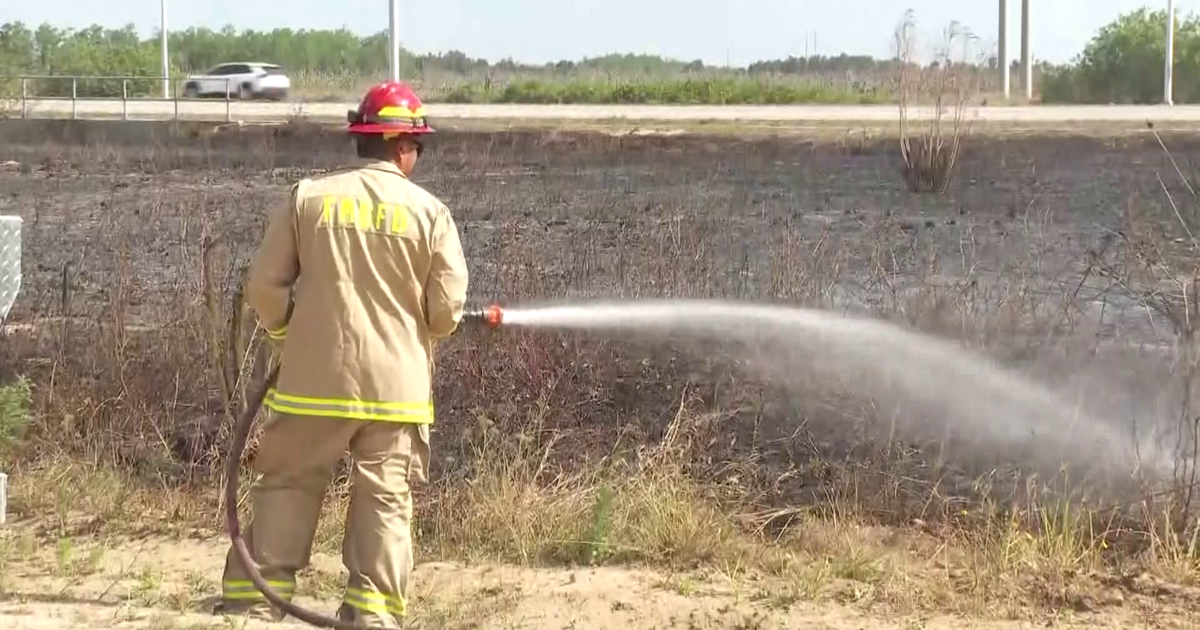 Fort Myers Fire Department warns of unique dry season fire risks | Lee County