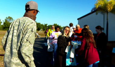 Formerly homeless volunteer gives back at Cape Coral food bank | Lee County