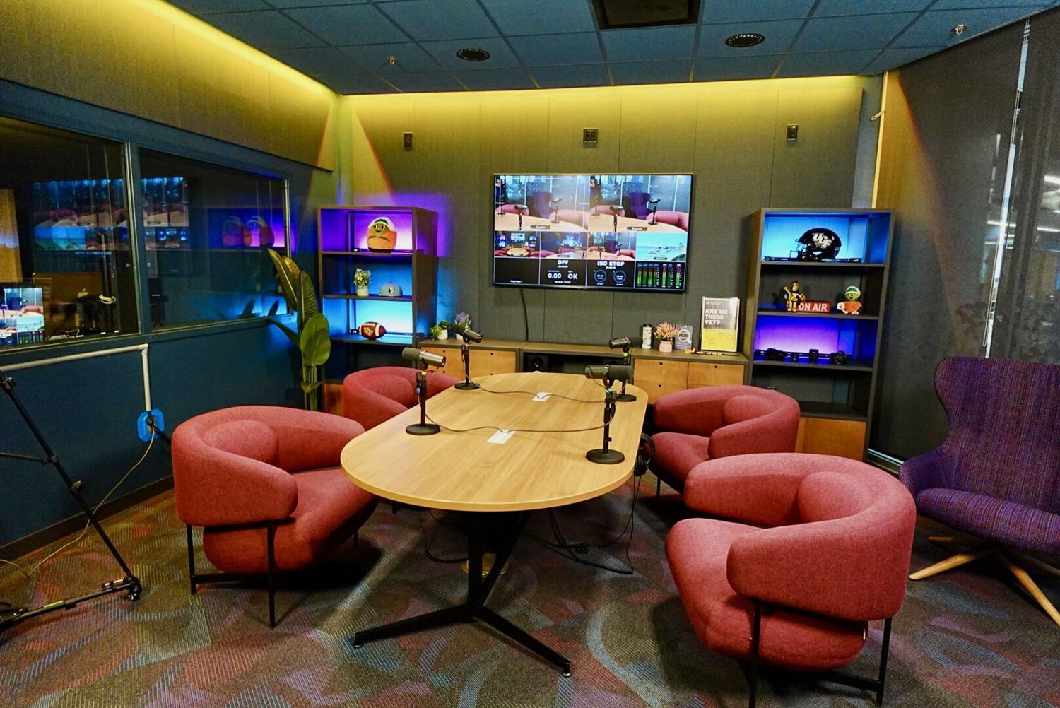 New 'Digital Exploration Center' opens at John C. Hitt Library | News