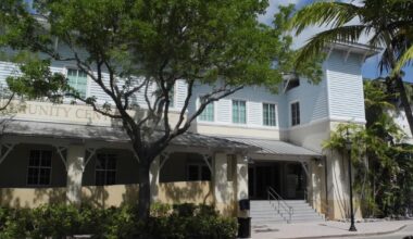 Roofing project passes on 5-2 vote | Key Biscayne