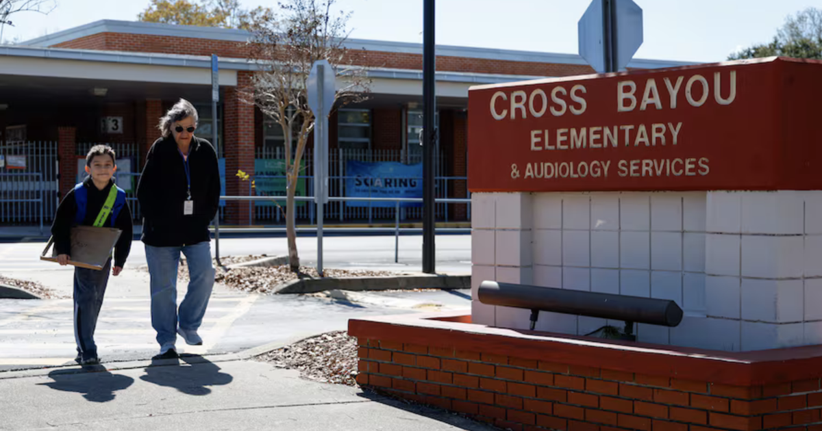 Pinellas approves first round of school closures, mergers | St. Petersburg