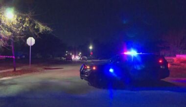 Officers shoot, kill man who 'aggressively' approached them with knife in Jacksonville's Dinsmore area: JSO