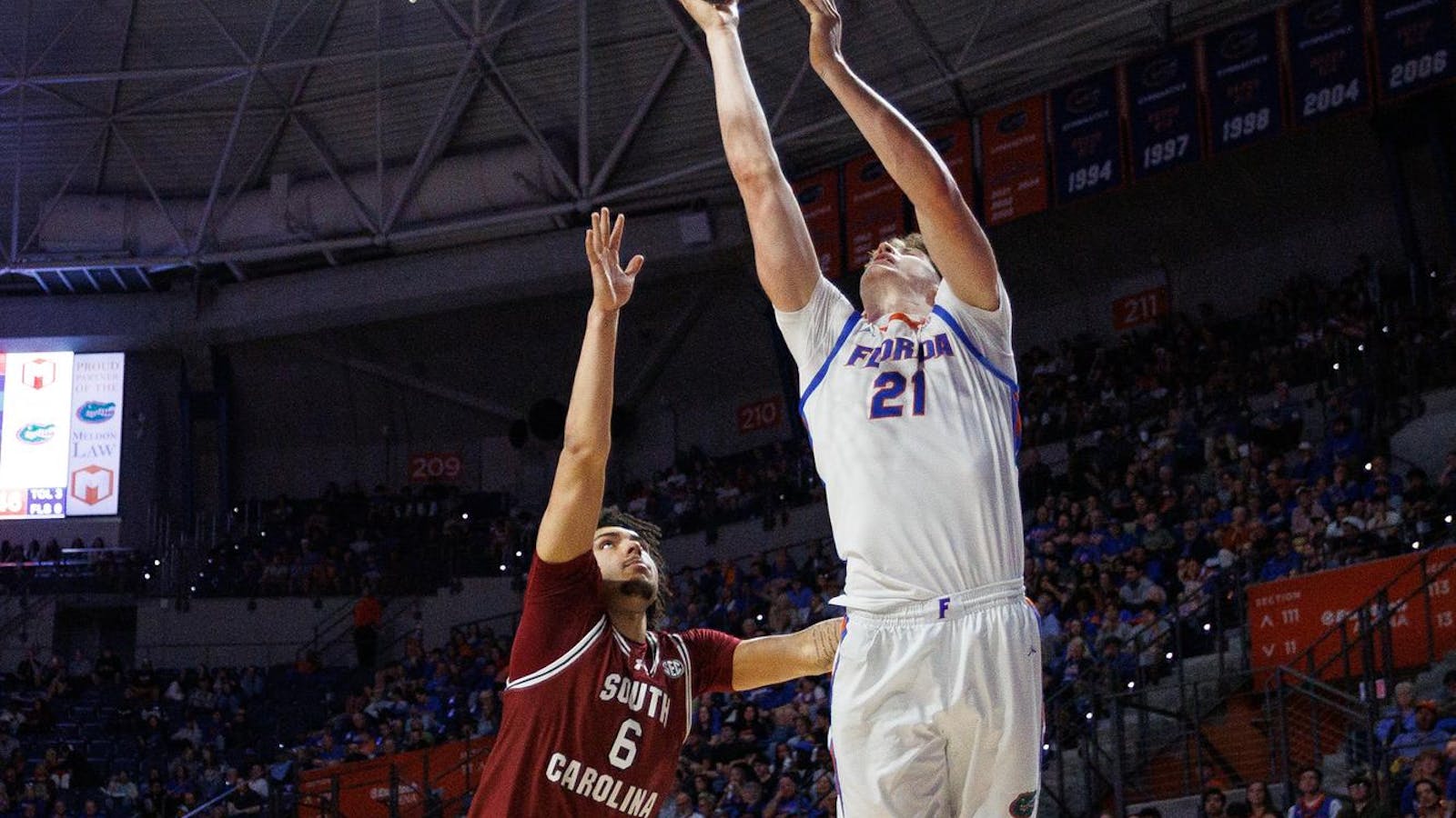 Florida’s 3-point shooting paves way to sixth straight road win
