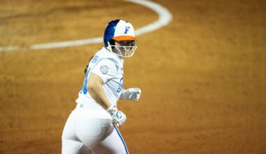 No. 4 Florida obliterates Jacksonville 20-0