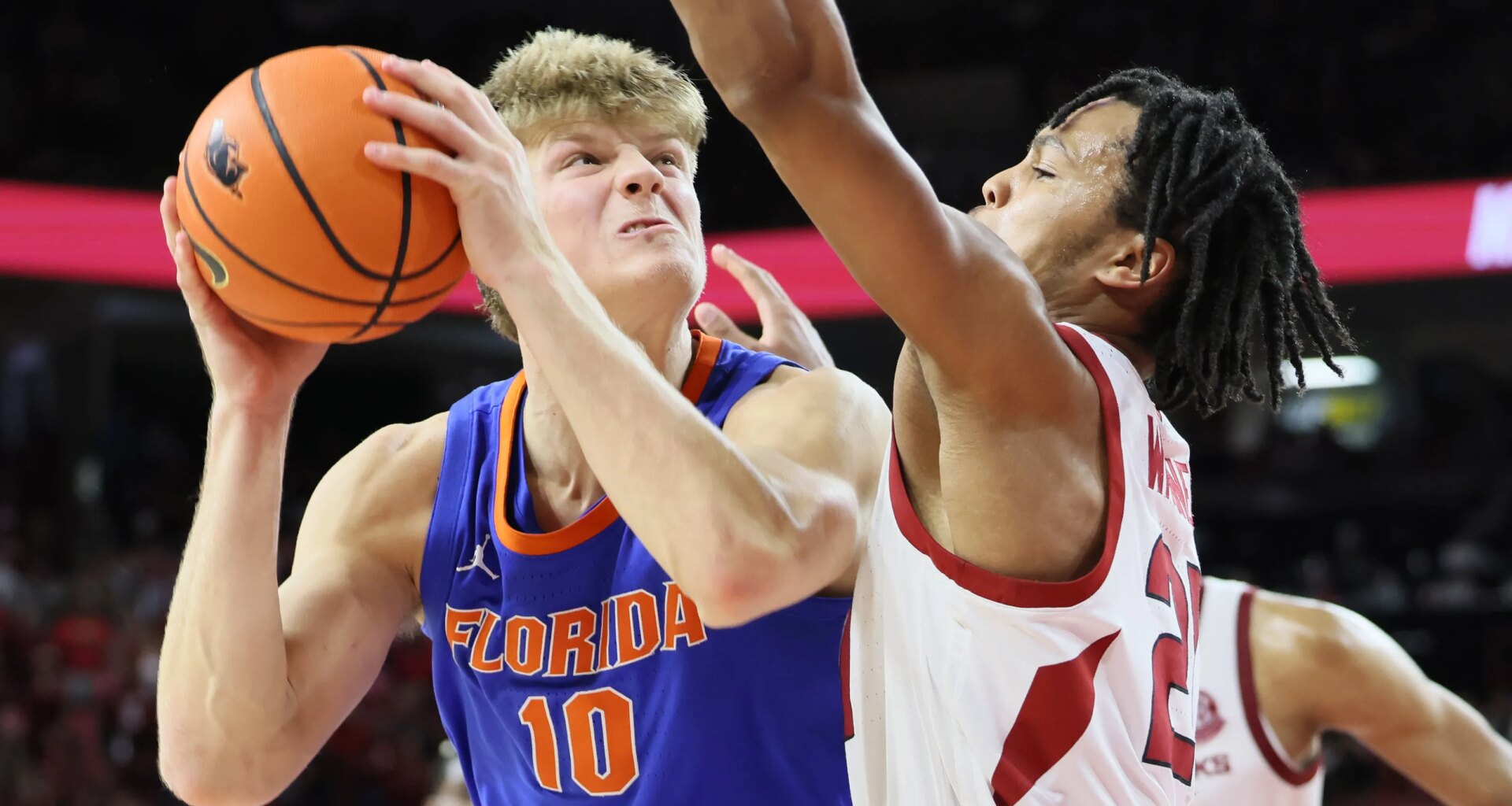 Florida vs. Arkansas predictions, picks, odds