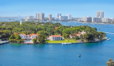 A Move To Miami Came With A $3K Rent And A $900 Car Payment, All On One $6K Salary. 'Making $100,000 A Year Is Not What It Once Was'